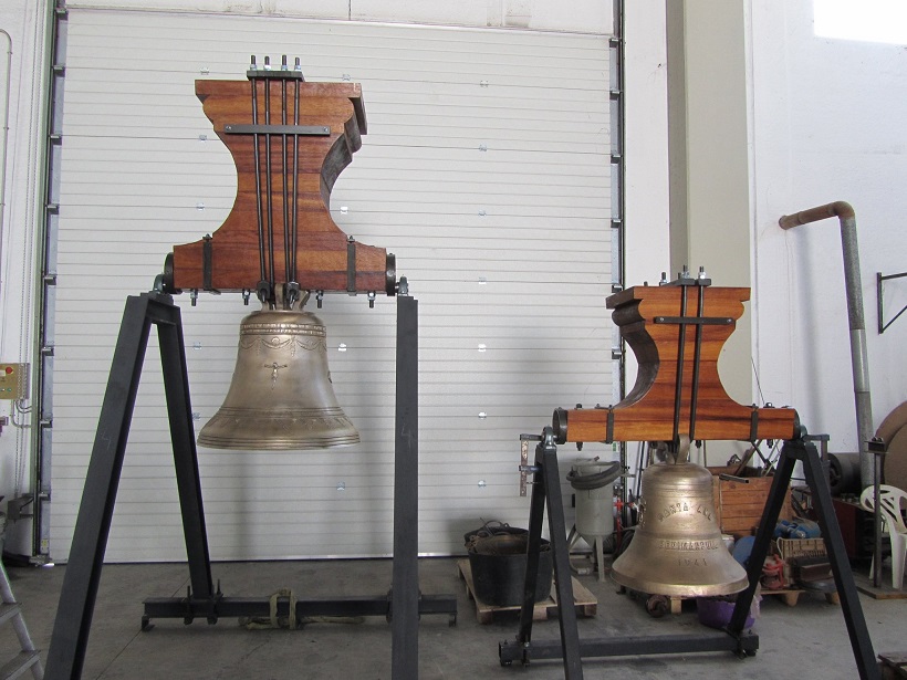 Benimarfull restaura campanes de la parròquia