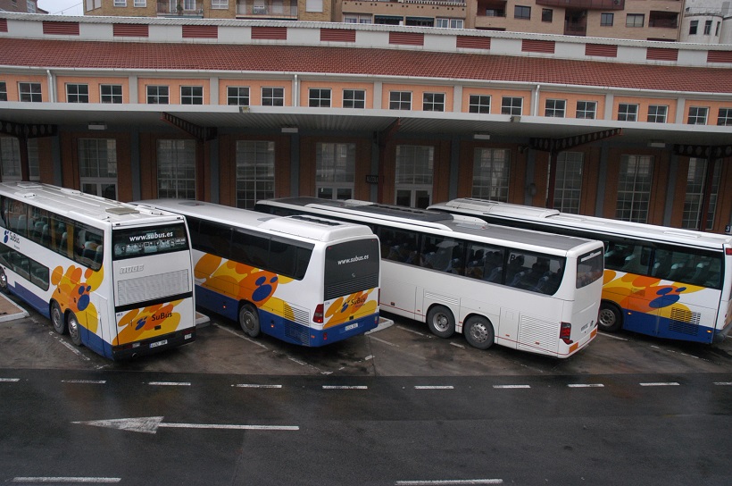 Exigiran millores en el Servei de Transport Universitari