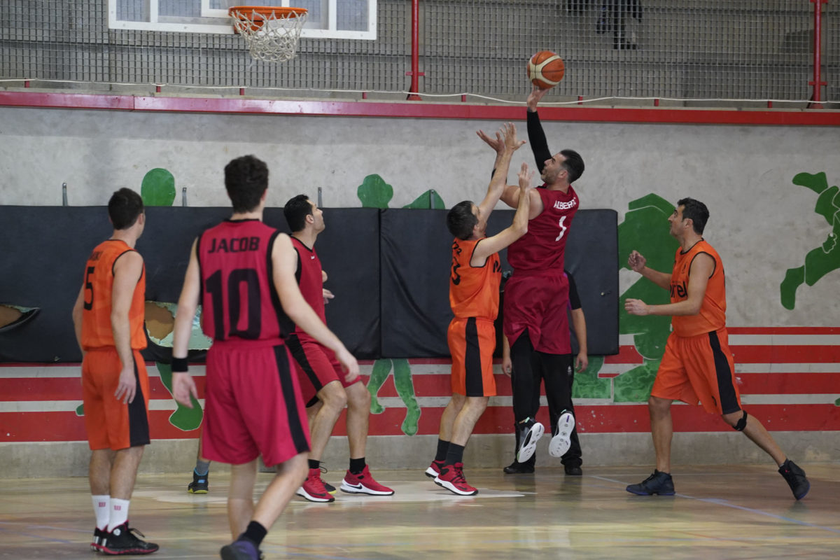 Liga local de baloncesto