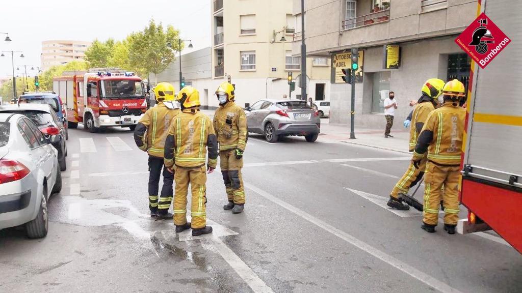 Ferits el conductor d'una motocicleta i un ciclista en sengles accidents