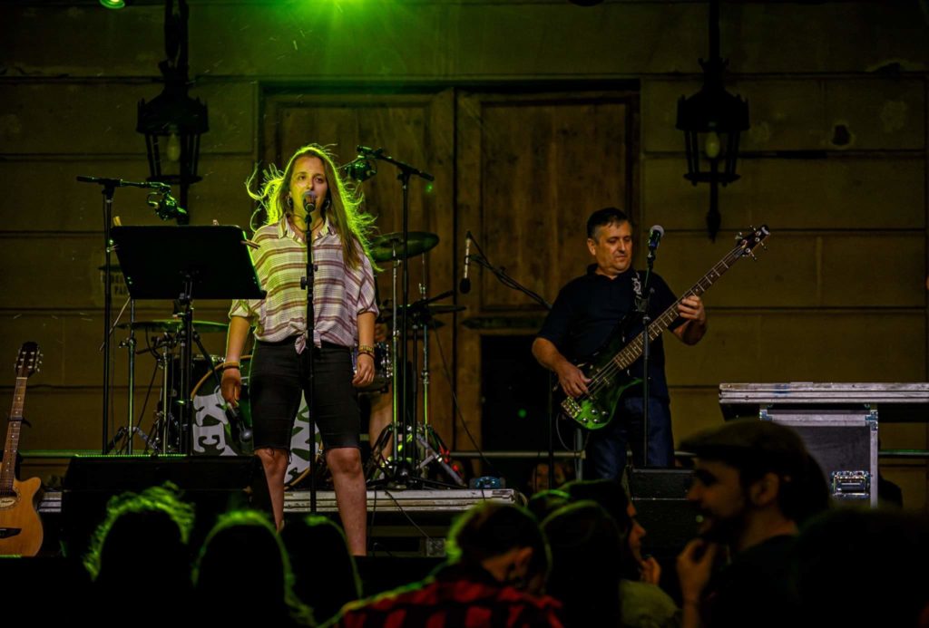 Concert gratuït de Laura Díaz en el Centre Cultural Ovidi Montllor