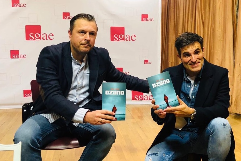 Tirso Calero presenta la seua novel·la ‘Ozono’ a Alcoi