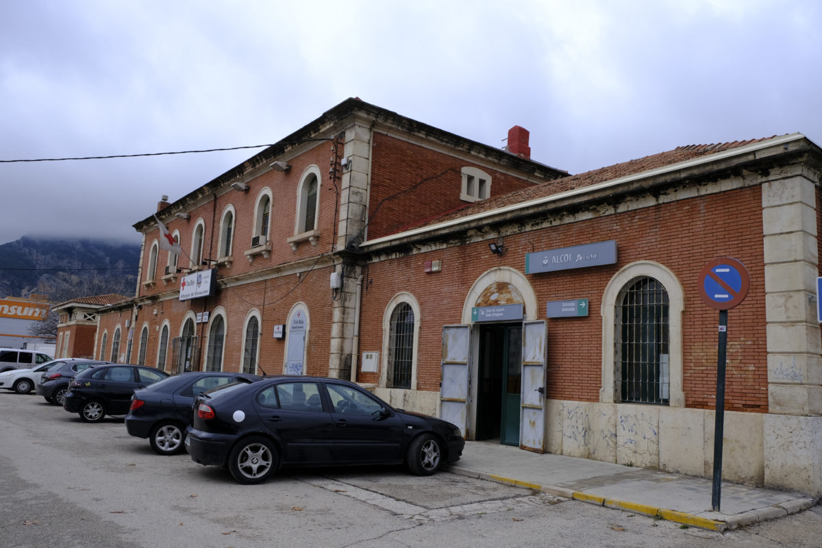 Compromís consigue 3 millones de euros para el tren de Alcoy-Xátiva