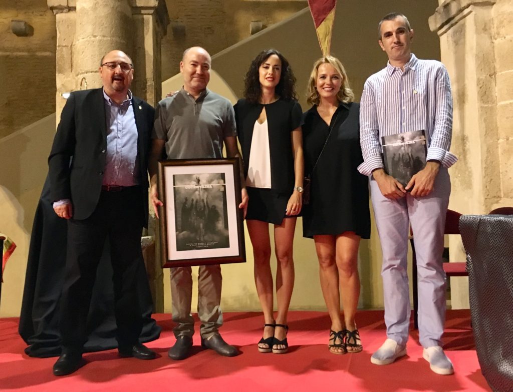 Premi a la revista de Festes de Cocentaina per promocionar el valencià