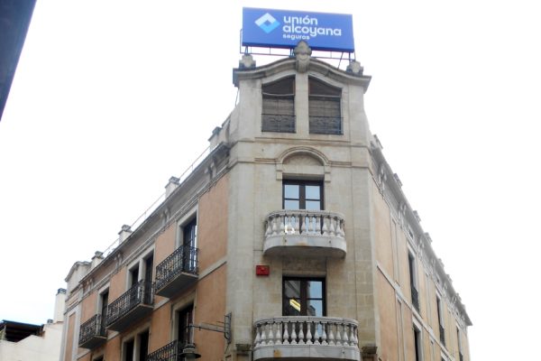 Unión Alcoyana suma la ‘okupación’ a su seguro