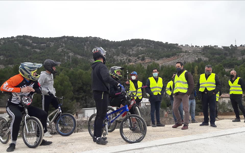 Primera pruebas del trazado del nuevo circuito de BMX