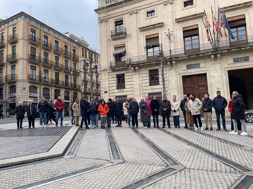 Alcoi recorda a les víctimes de l'accident ferroviari de Còrdova