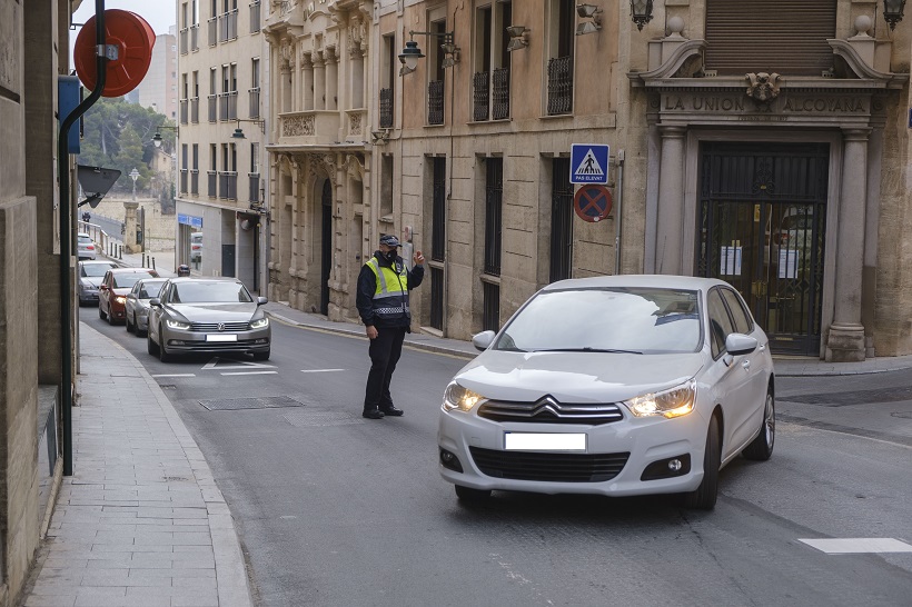 La principal causa de multa en 2023 va ser per no obeir a la conversió en zona de vianants