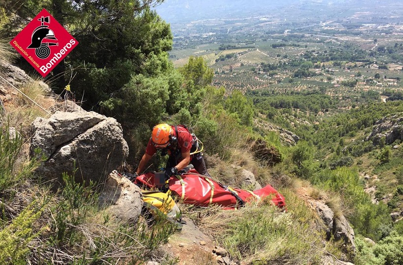 Un herido tras resbalar y caer en la montaña por Turballos