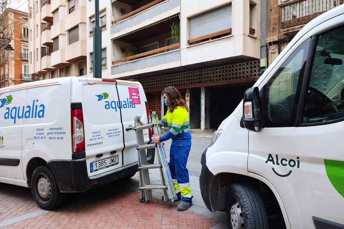 Aqualia también reivindica en Alcoi la igualdad de la mujer