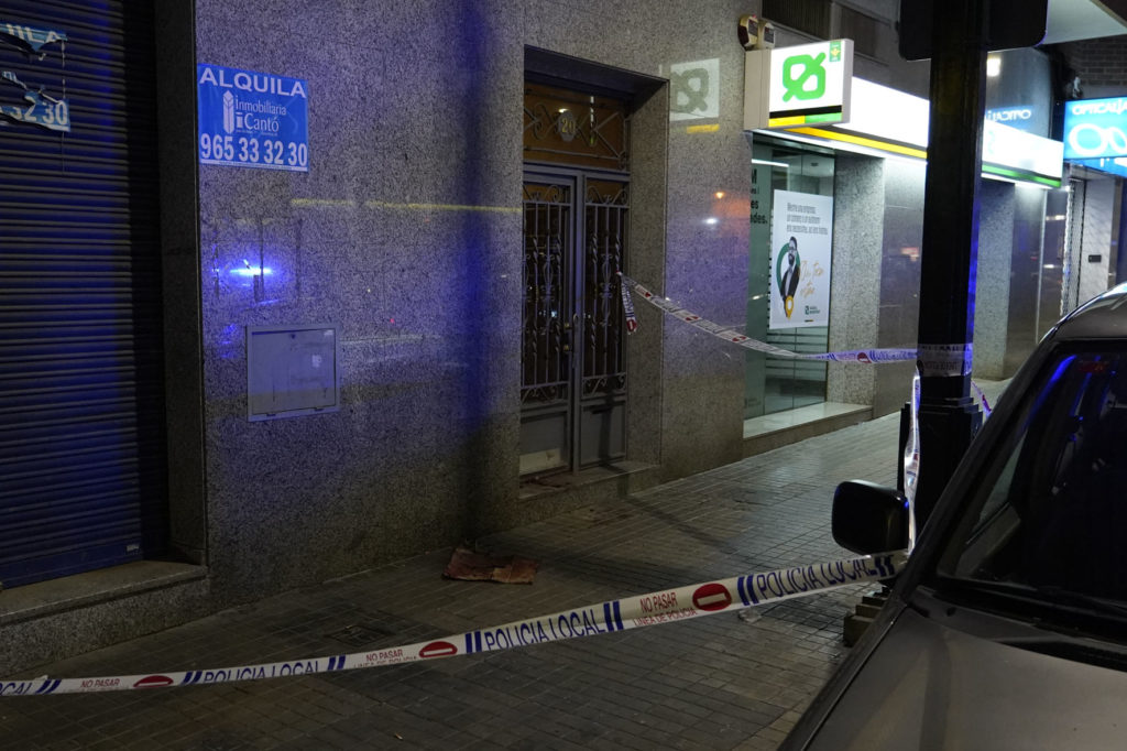 Ingresados en estado grave los niños apuñalados ayer en Alcoy