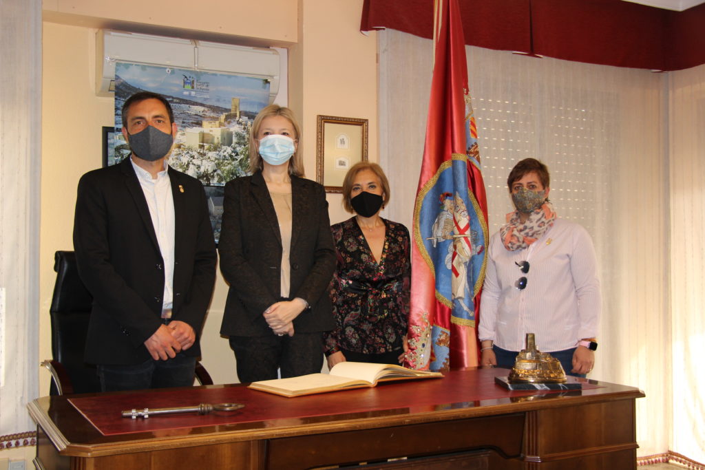 Visita de la Embajadora de Bosnia-Herzegovina