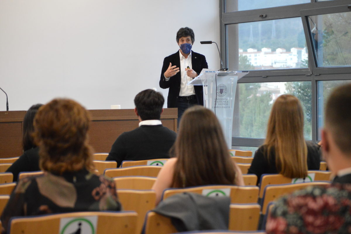 El Campus de la UPV celebra la Gala de la Calabaza