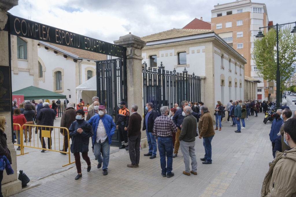 La vacunación entre 60 y 65 años sigue en Alcoy