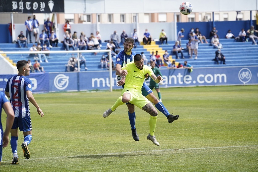 L'Alcoyano es queda prop de la gesta