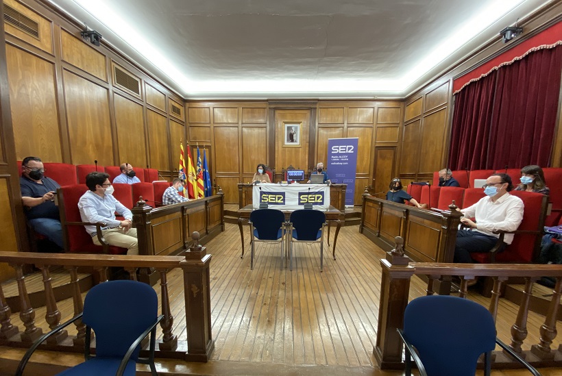 Debat a huit bandes amb to electoral a dos anys vista