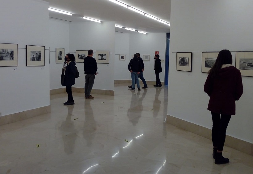 Las salas de exposiciones se llenan de arte y visitantes