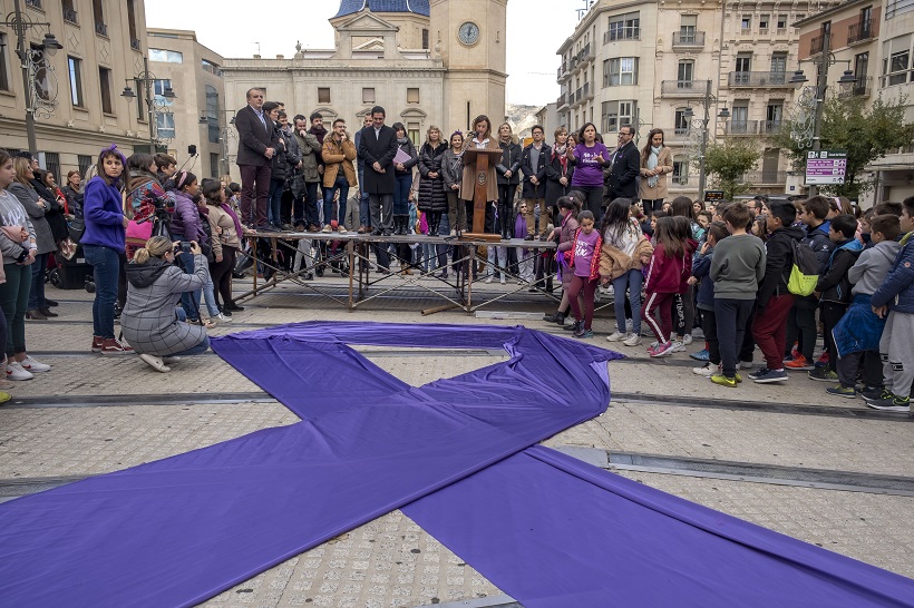 Convocan para esta tarde una manifestación contra la violencia de género