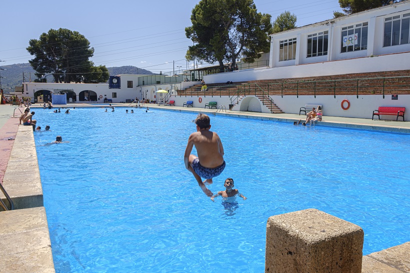 Més de 27.000 visites a les piscines municipals en dos mesos