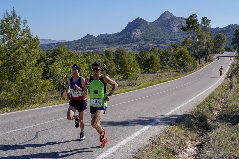 Demà, Pujada a la Font Roja acostant-se als seus millors registres