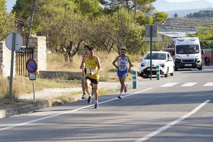 Andrés Micó no va tindre rival en la Pujada a la Font Roja