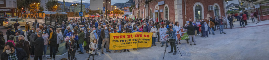 Salvem el tren convoca una excursión combinando el tren y el senderismo