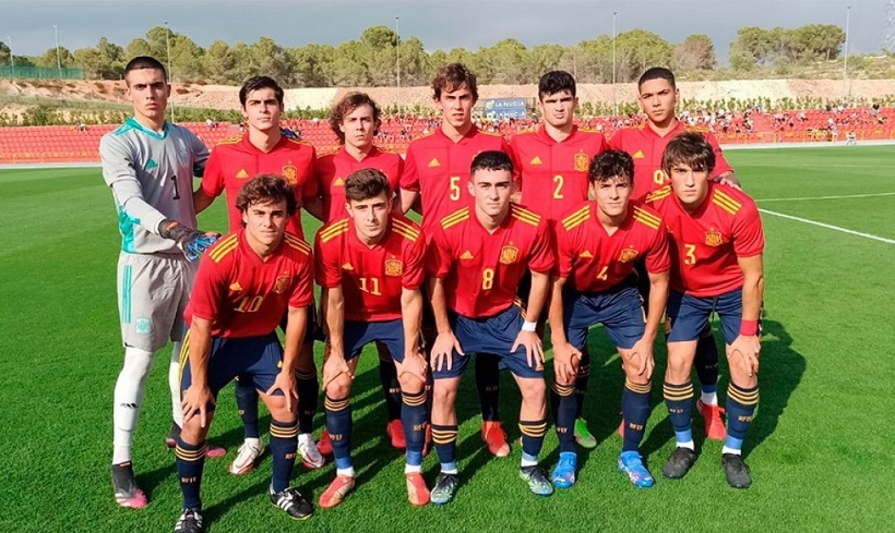 La Selección Española juega tarde en el Collao - El nostre