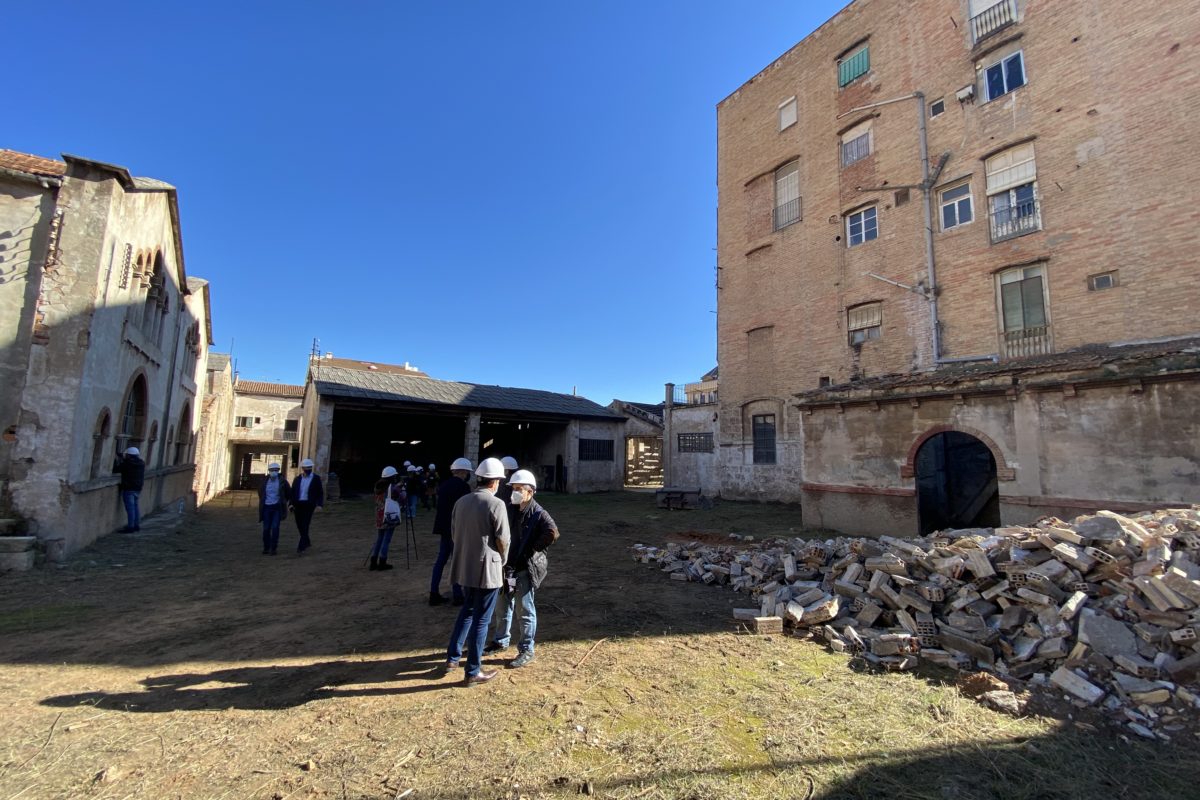 Visita con motivo del inicio de las obras del complejo de Rodes