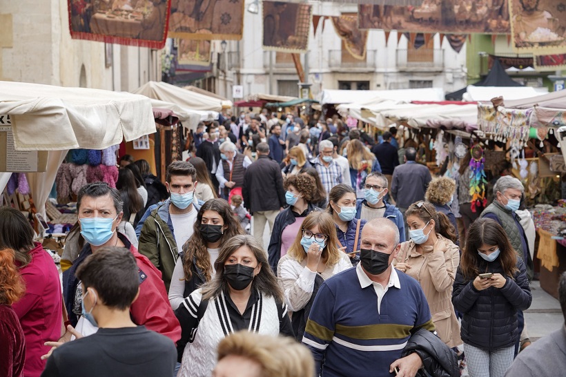 La Fira de Tots Sants rep més de 360.000 visitants el primer cap de setmana