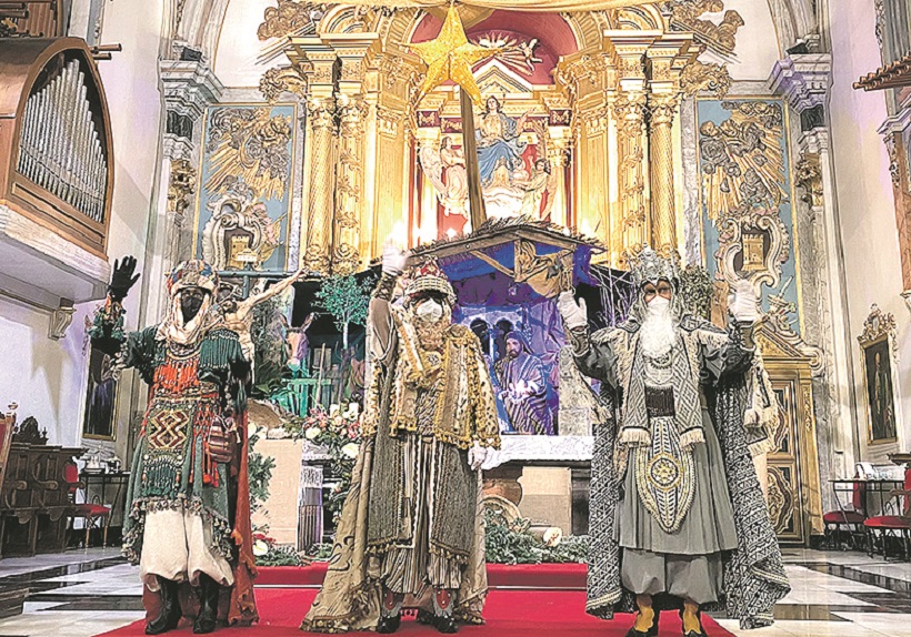 La Junta de Festes organiza la Cabalgata de Reyes de Cocentaina