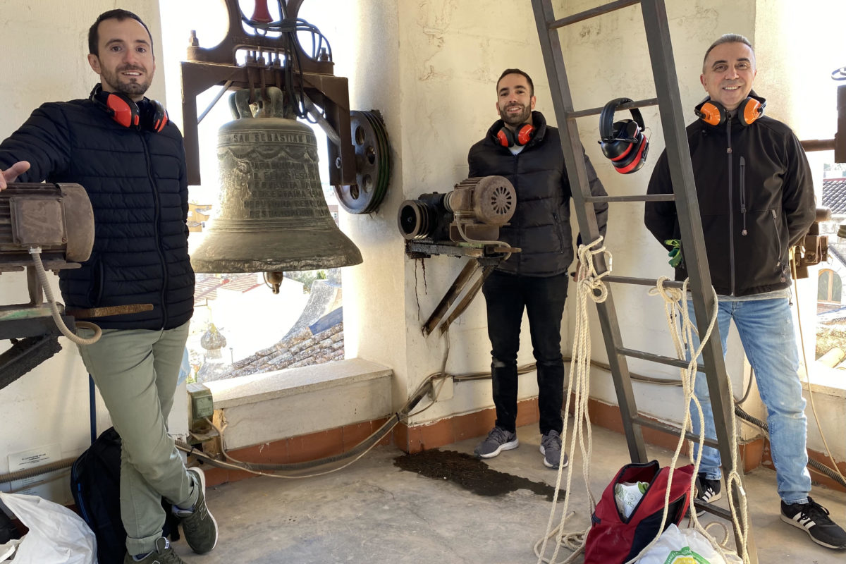 Los toques tradicionales de campanas sonaron en Cocentaina