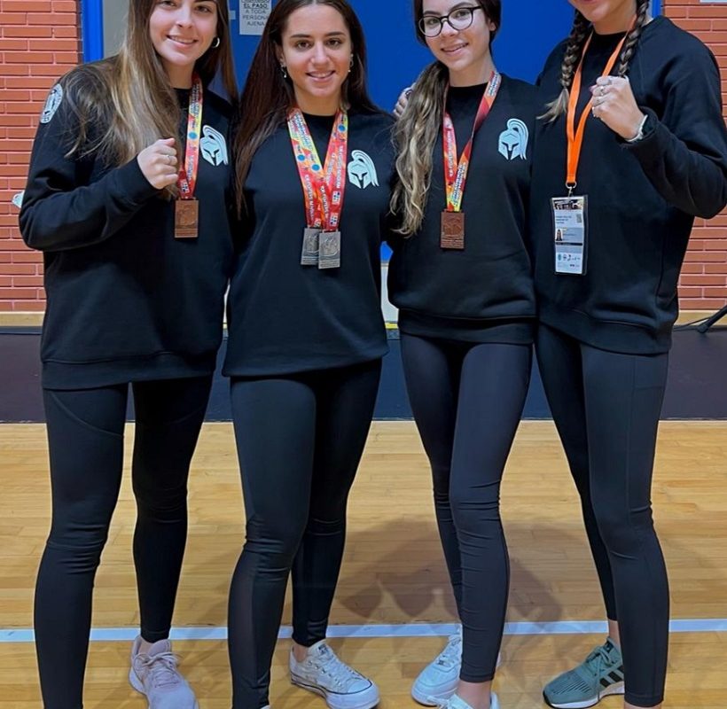 Cuatro medallas del Club Tae en el Open Internacional de kick boxing