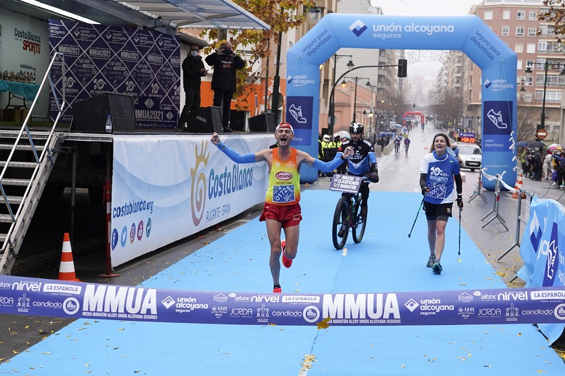 Jordi Bardisa se adjudica la décima edición del Medio Maratón Unión Alcoyana