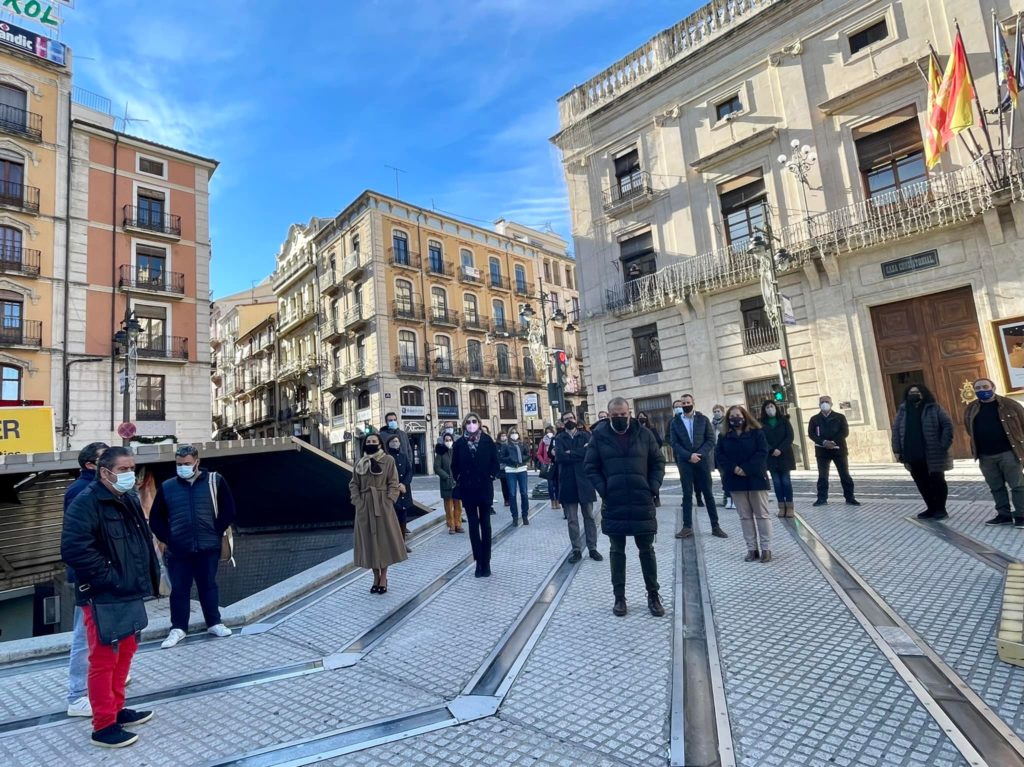 Minuts de silenci contra el masclisme