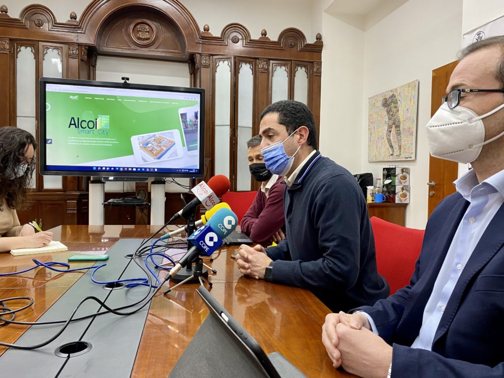 Alcoi renova el seu web Smart City