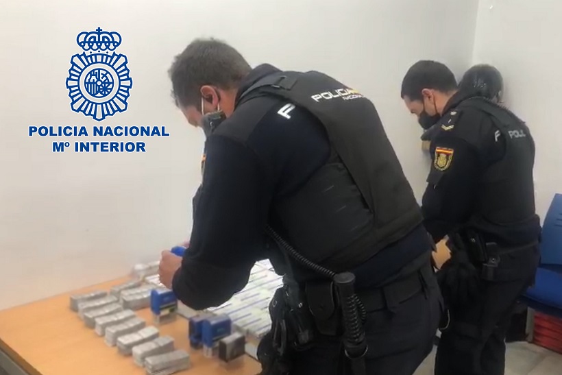 Dos detenidos en Alcoy acusados de falsificar recetas