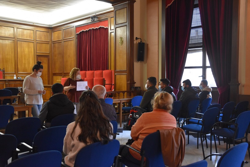 Acto de entrega de los diplomas de la Escuela de Acogida 2021