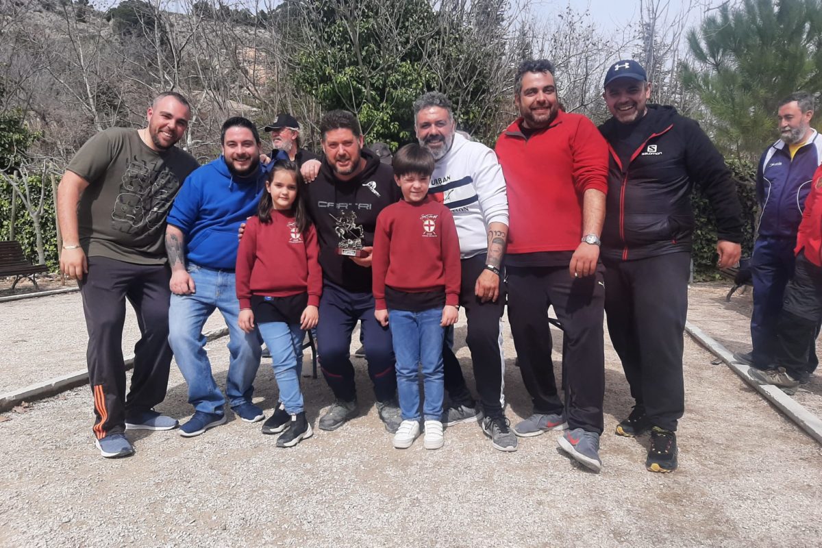 Bar Amigos, campeón de la Copa Sant Jordi de petanca