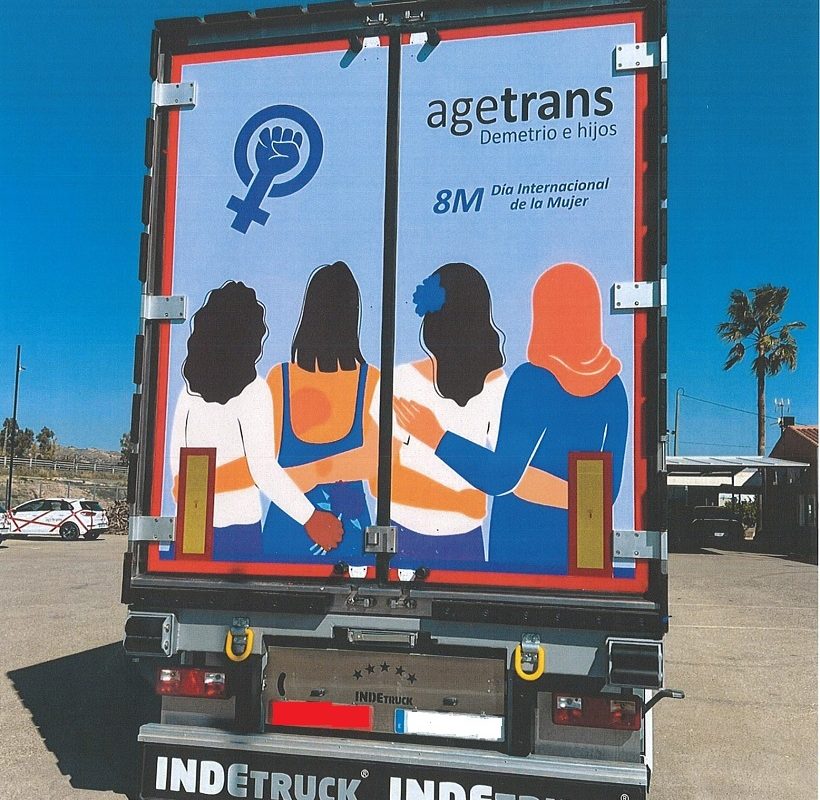 Indetruck realitza 100 camions commemoratius del Dia de la Dona