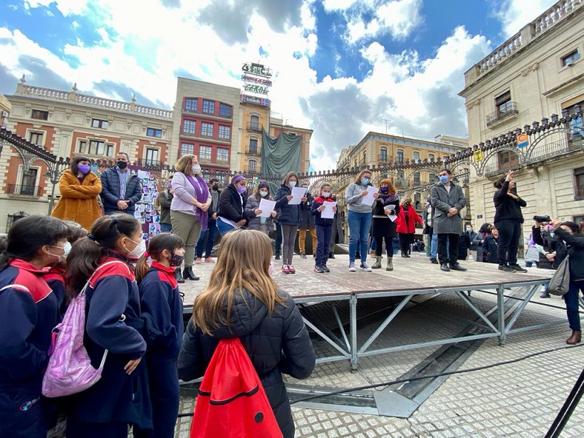 Alcoy reivindica la lucha feminista en el 8M