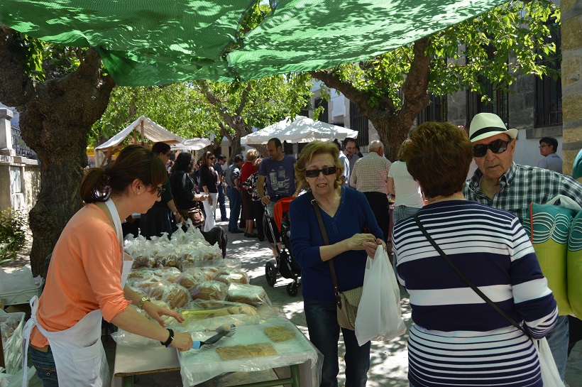 Benilloba recupera el Mercat de Divendres Sant