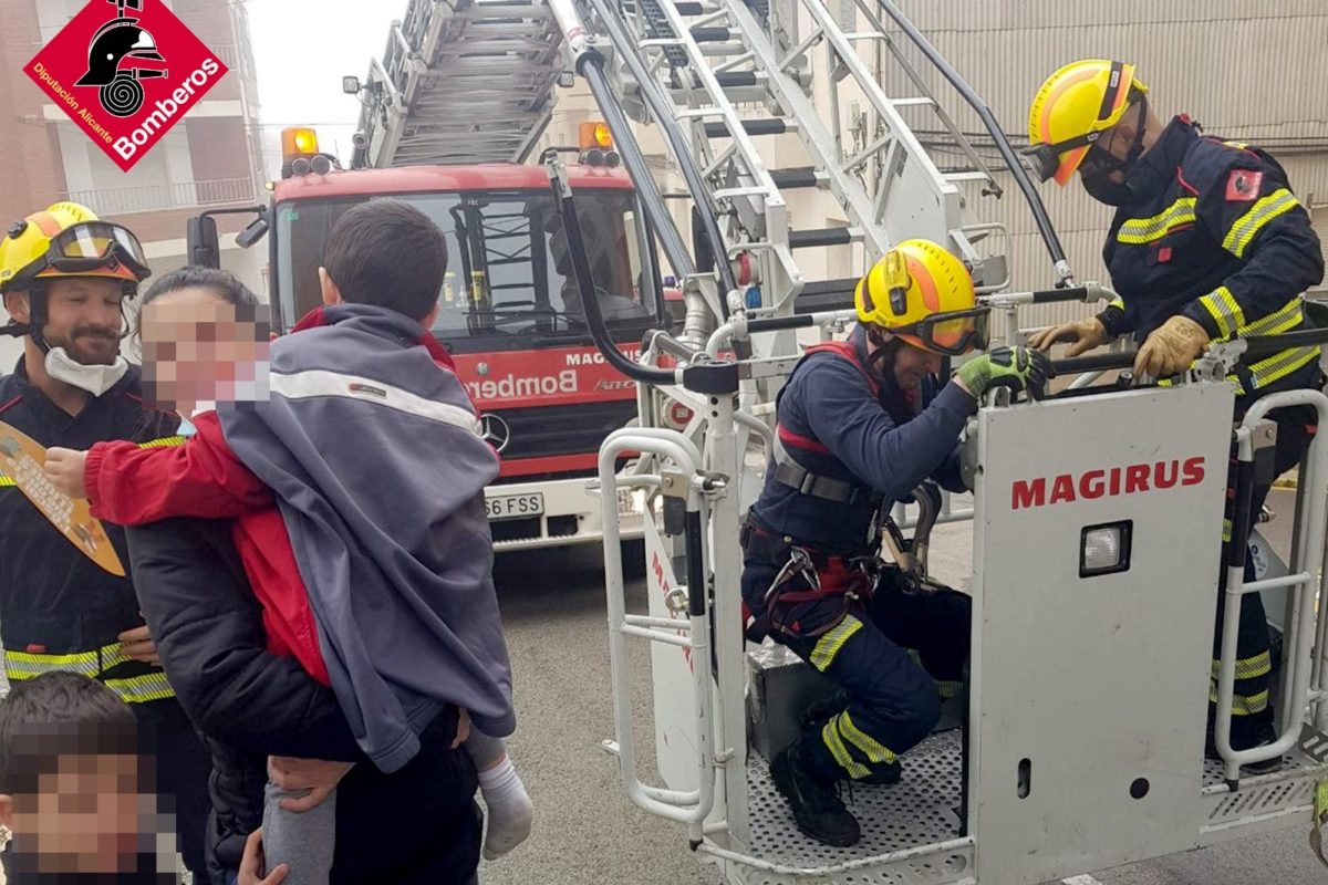 Tancat a la seua habitació en Banyeres