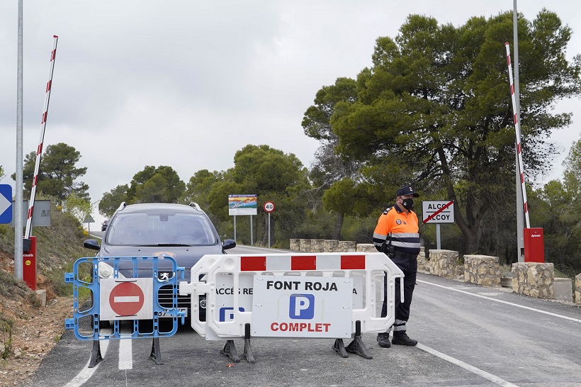 Control de acceso a la Font Roja durante este mes de abril