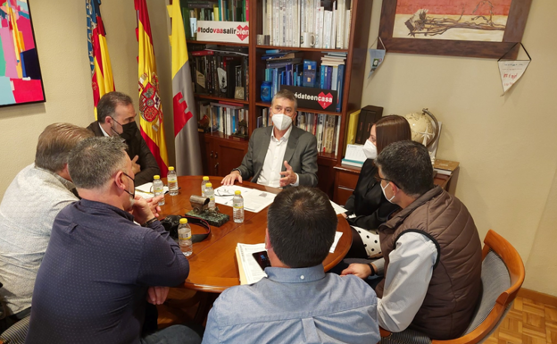 Ibi ofrece al Consell 400.000 m2 para crear suelo industrial