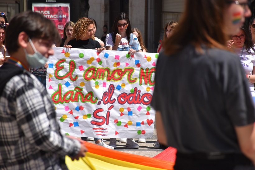 Alcoy celebra el Orgullo