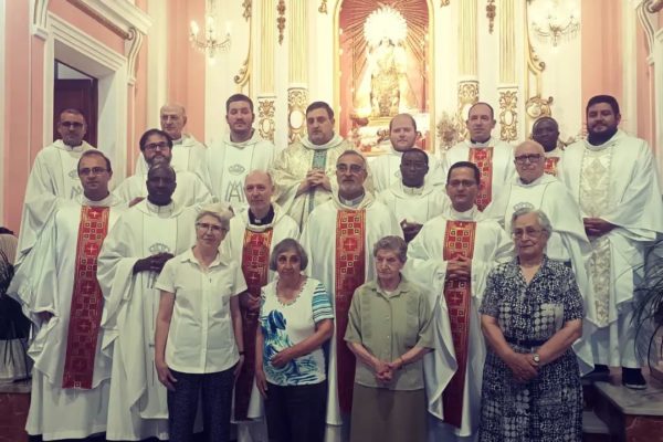 Les Franciscanes abandonen Muro després de prop de 140 anys de servei