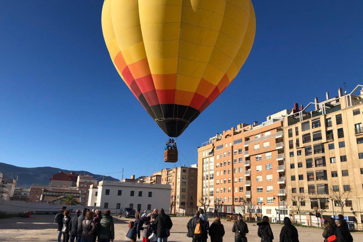 Alzamora convida a 'volar' ben alt