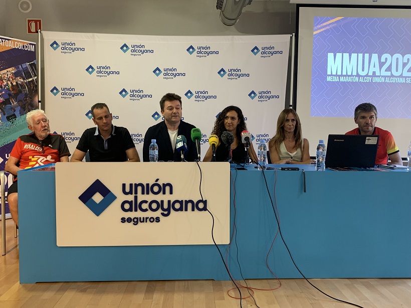 La Mitja Marató Unión Alcoyana es posa reptes