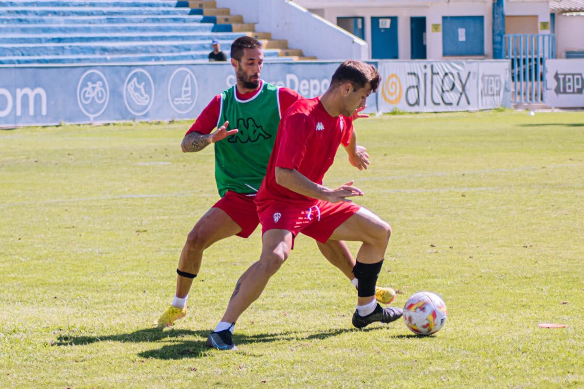 L'Alcoyano cerca trobar-se