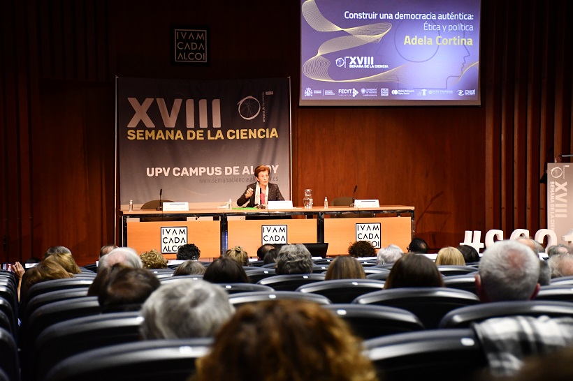 Semana de la Ciencia: para entender el pasado y el presente